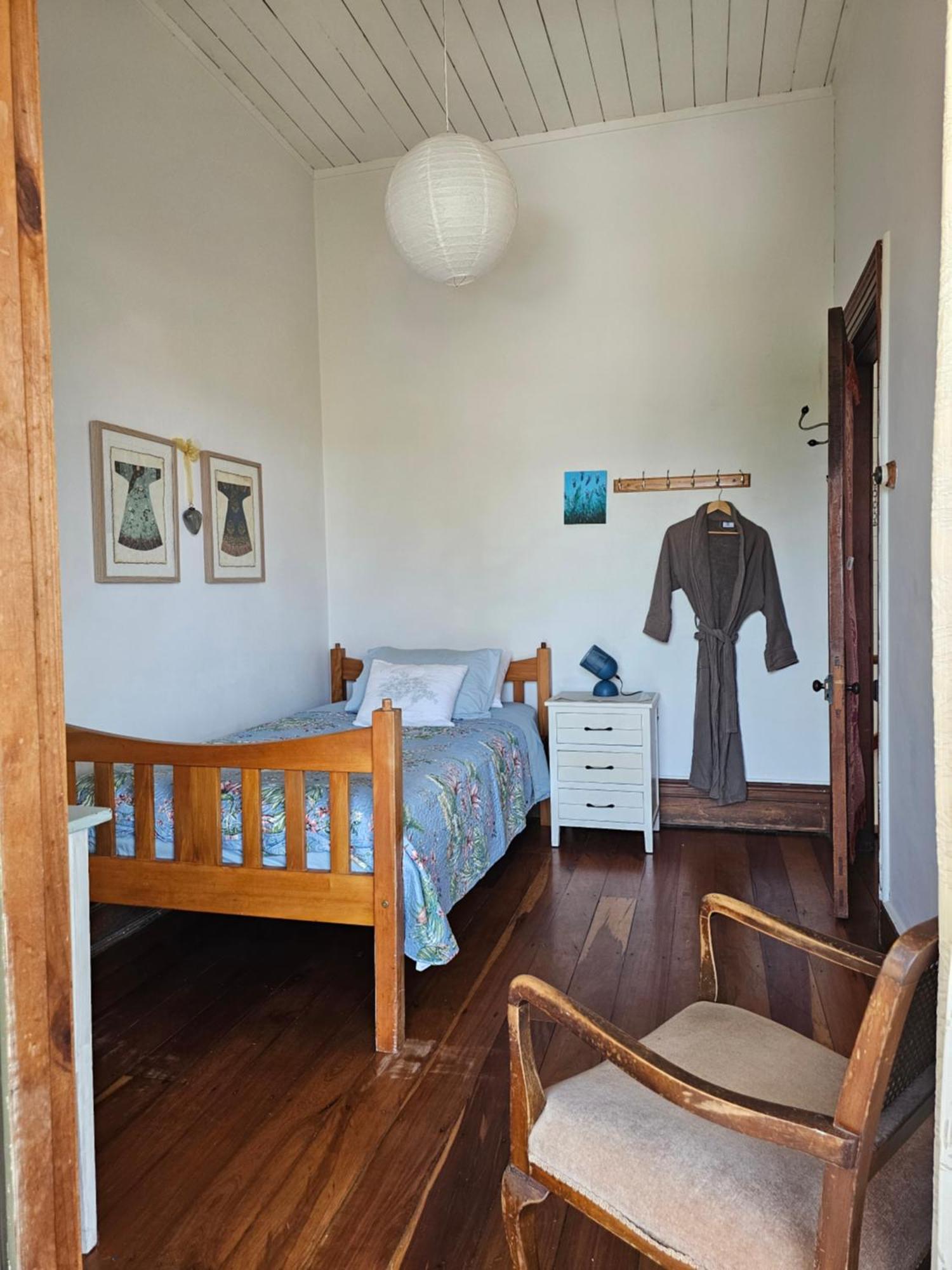 Brony'S Beachfront-Short And Long Term Stays Porirua Ngoại thất bức ảnh