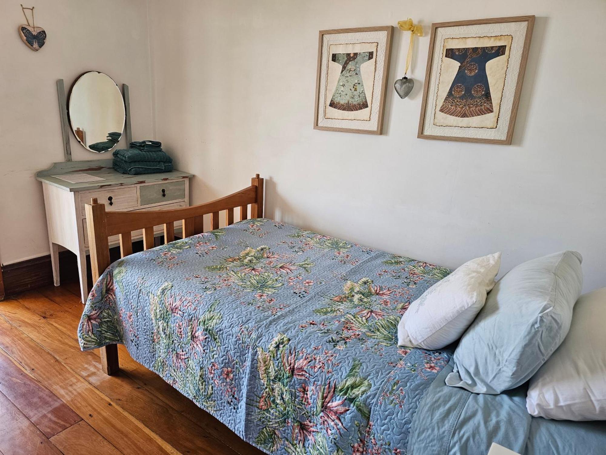 Brony'S Beachfront-Short And Long Term Stays Porirua Phòng bức ảnh